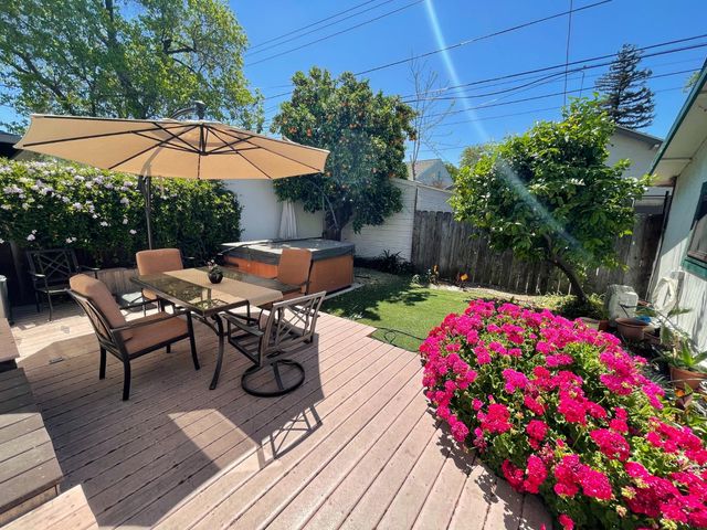 3170 Carly Way, Sacramento, CA 95816