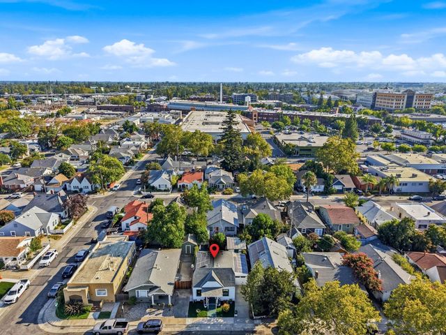 3170 Carly Way, Sacramento, CA 95816