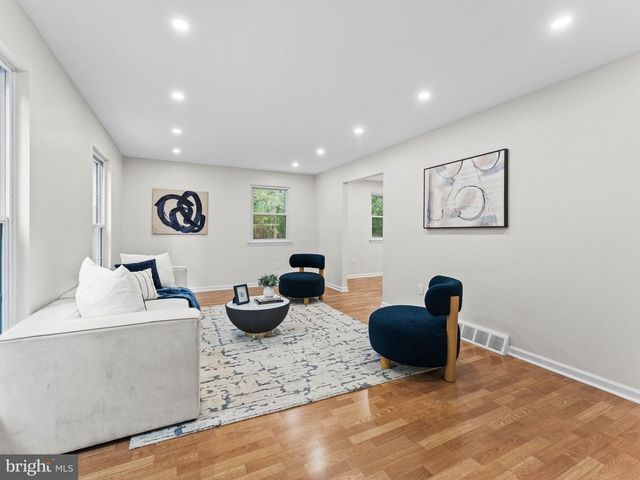 153 OAK PINES BLVD, Pemberton, NJ 08068
