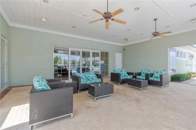 2022 HAWKS VIEW DRIVE, Ruskin, FL 33570