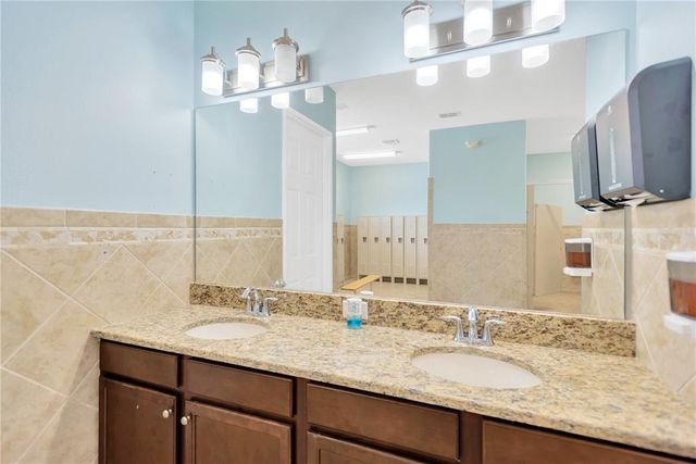 2022 HAWKS VIEW DRIVE, Ruskin, FL 33570
