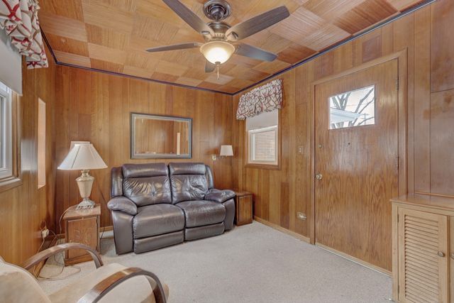 1850 Kensington Avenue, Westchester, IL 60154