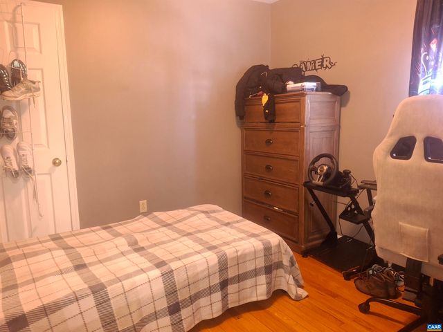 642 N DELPHINE AVE, Waynesboro, VA 22980