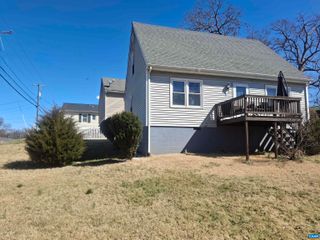 642 N DELPHINE AVE, Waynesboro, VA 22980
