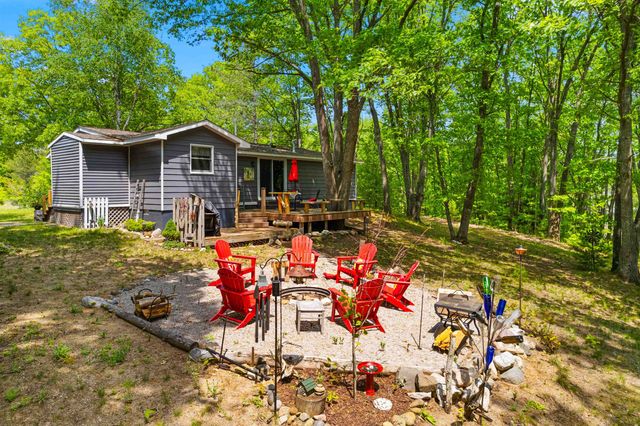 2692 Kettle Lake Road, Kalkaska Twp, MI 49646