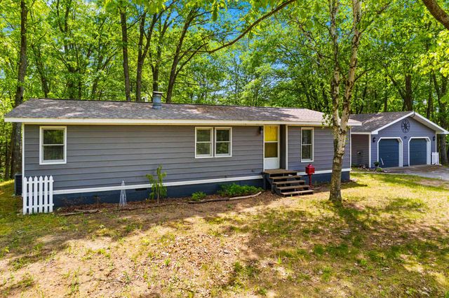 2692 Kettle Lake Road, Kalkaska Twp, MI 49646