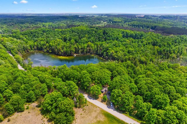 2692 Kettle Lake Road, Kalkaska Twp, MI 49646