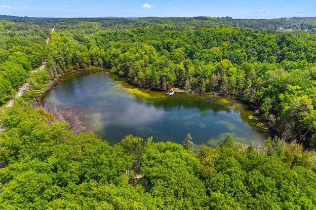 2692 Kettle Lake Road, Kalkaska Twp, MI 49646