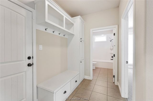 4105 Shallow Creek Loop, College Station, TX 77845