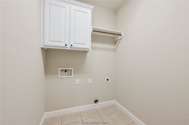 4105 Shallow Creek Loop, College Station, TX 77845