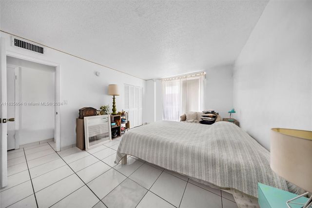 7133 Bay Dr 503, Miami Beach, FL 33141