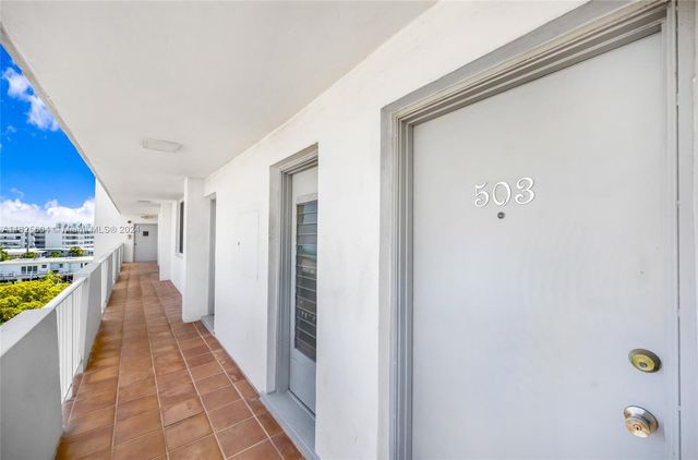 7133 Bay Dr 503, Miami Beach, FL 33141