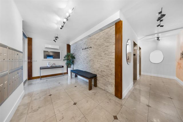 7133 Bay Dr 503, Miami Beach, FL 33141