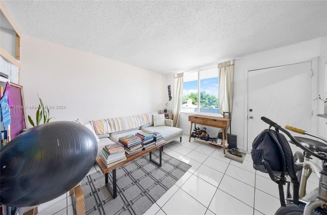 7133 Bay Dr 503, Miami Beach, FL 33141