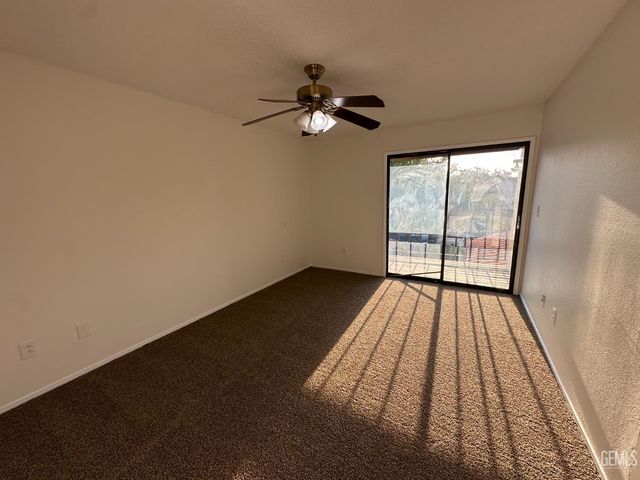 3501 Bernard Street 12B, Bakersfield, CA 93306