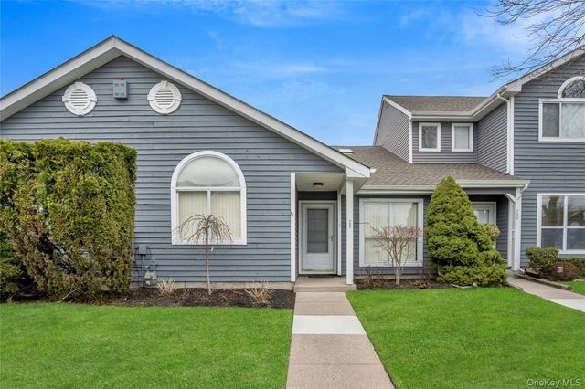 762 Birchwood Park Drive, Middle Island, NY 11953