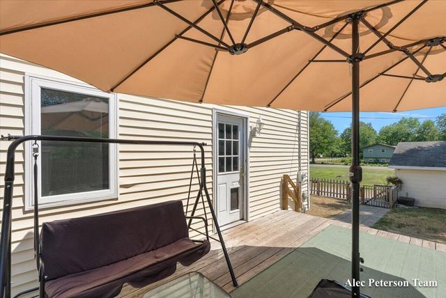 1473 Center Street, Muskegon, MI 49442
