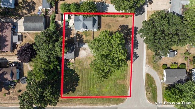 1473 Center Street, Muskegon, MI 49442