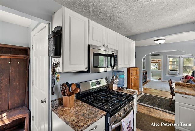 1473 Center Street, Muskegon, MI 49442