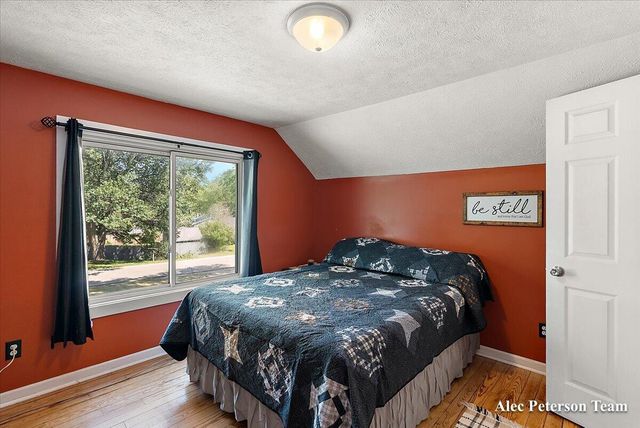 1473 Center Street, Muskegon, MI 49442