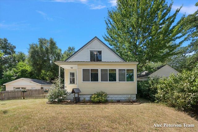 1473 Center Street, Muskegon, MI 49442