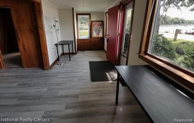 1494 Maxfield Road, Hartland, MI 48353