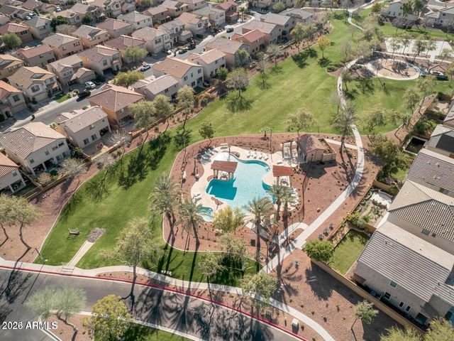 1937 W BUSONI Place, Phoenix, AZ 85023