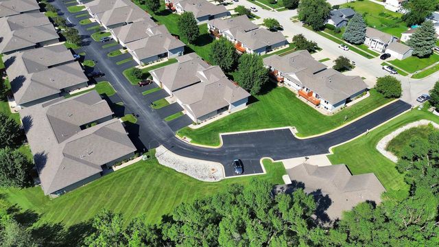 1447 Asbury Lane, Waterloo, IA 50701