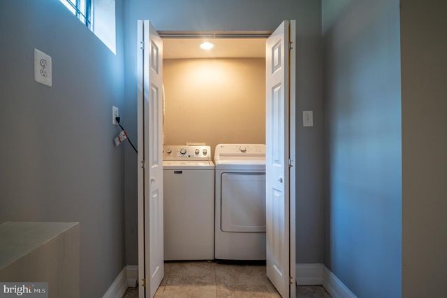 2014 SAVANNAH PLACE, Washington, DC 20020