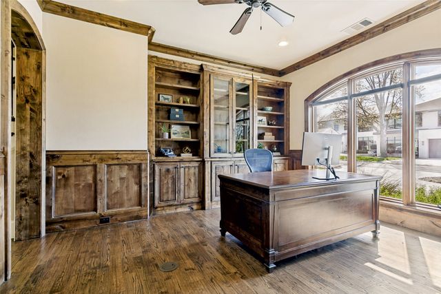 4505 W Amherst Avenue, Dallas, TX 75209