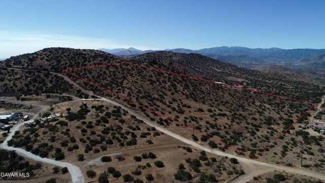 35300 Tuckerway Ranch Road, Acton, CA 93510