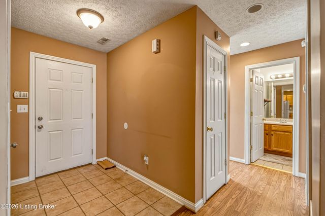 252 Cornell Ave, Mt Washington, KY 40047
