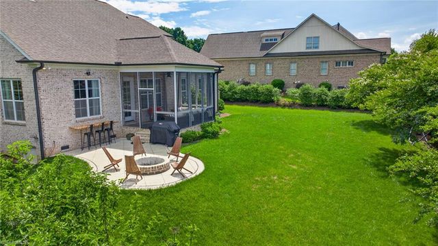 4818 Summer Hill Way, Winston-salem, NC 27106