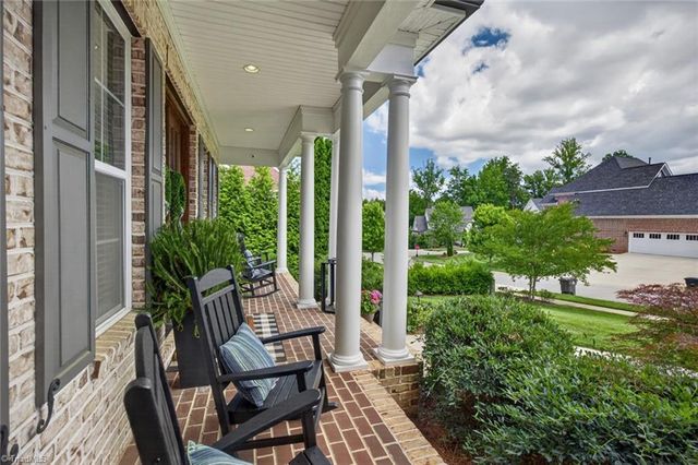 4818 Summer Hill Way, Winston-salem, NC 27106