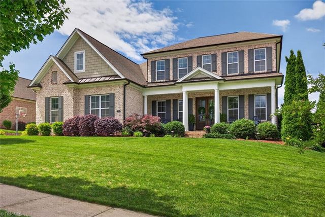 4818 Summer Hill Way, Winston-salem, NC 27106