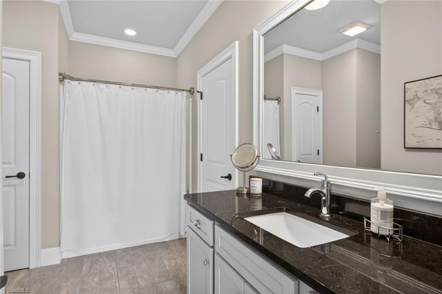 4818 Summer Hill Way, Winston-salem, NC 27106