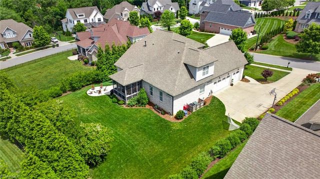 4818 Summer Hill Way, Winston-salem, NC 27106