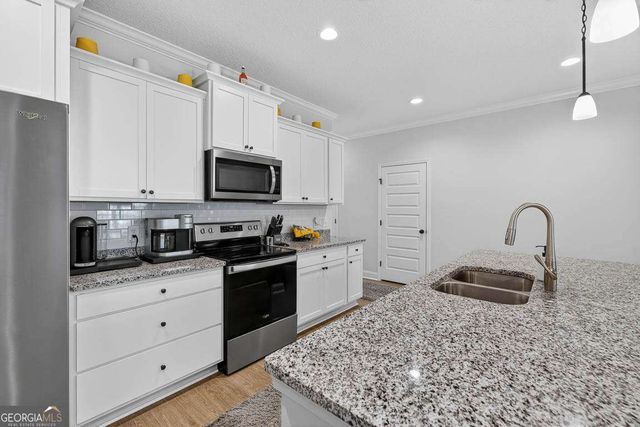 94 Allie Loop, Brunswick, GA 31525