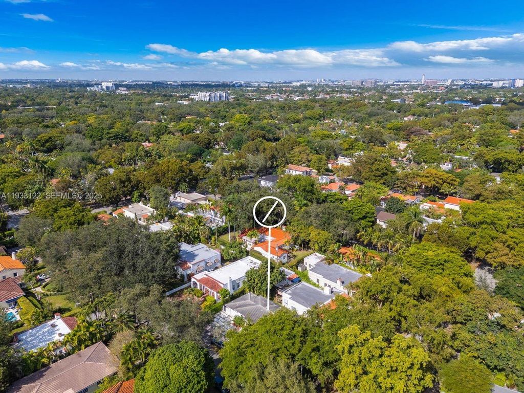 Image 18 of property listing at 1245 Milan Ave, Coral Gables, FL 33134