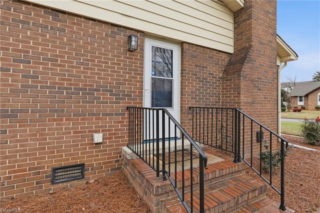 4809 Tara Drive, Greensboro, NC 27410