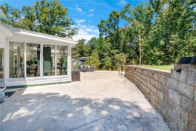 154 Sunset Street, Clarkesville, GA 30523