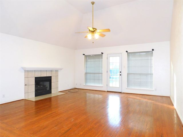 2605 Bauer Drive, Denton, TX 76207