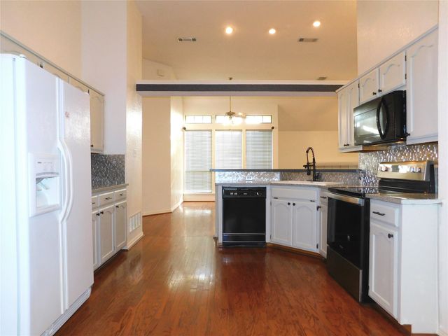 2605 Bauer Drive, Denton, TX 76207