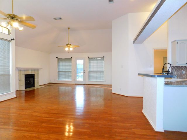 2605 Bauer Drive, Denton, TX 76207