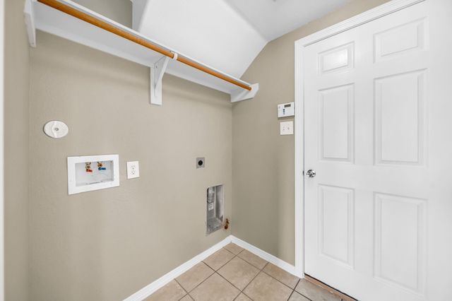 2209 Jefferson Crossing Drive, Conroe, TX 77304