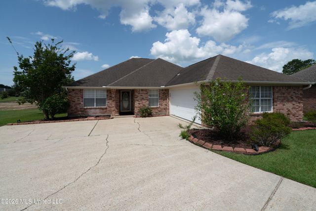 15394 Lakeview Court, Gulfport, MS 39503