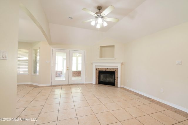 15394 Lakeview Court, Gulfport, MS 39503