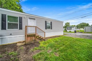 15 Eddie Road, Madison, OH 44057
