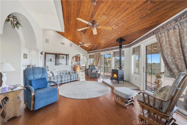 39275 Chaparral, Temecula, CA 92592