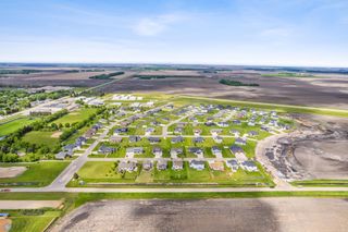 501 Prairie Parkway, Kindred, ND 58051